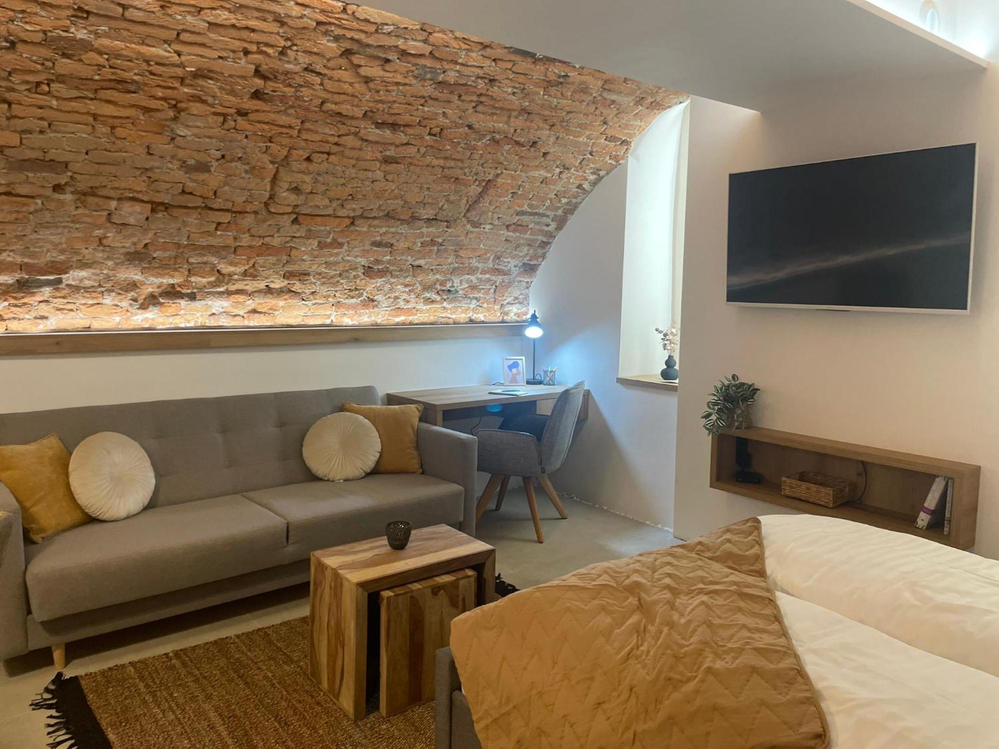 קושיצה Understreet Studio With Private Parking מראה חיצוני תמונה